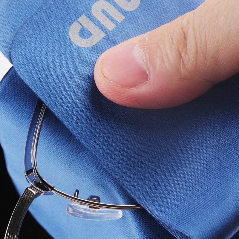 Utilisation des Chiffons pour lunettes en microfibre